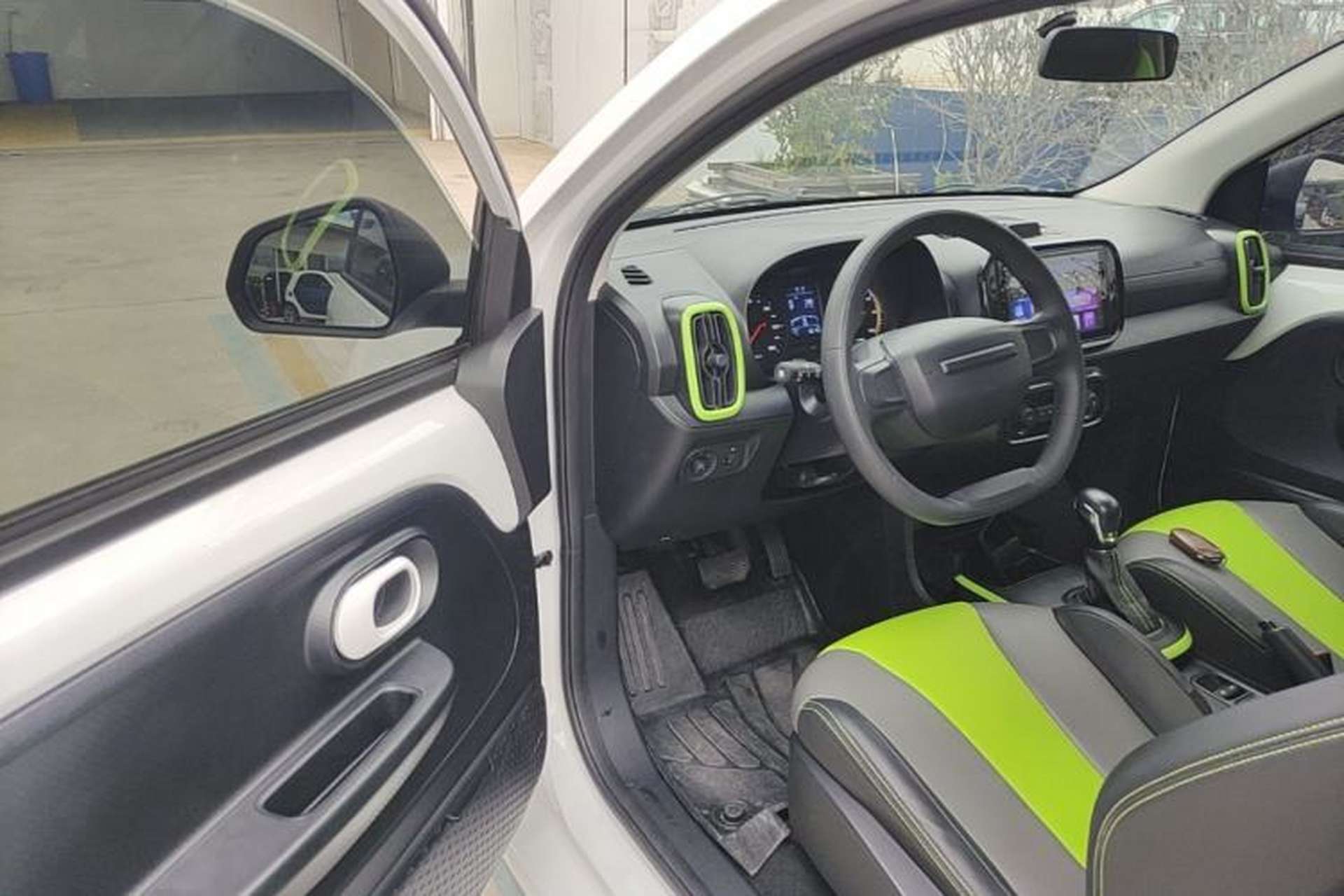 Used Roewe Clever 2021 302km All-Round Version Driver Seat