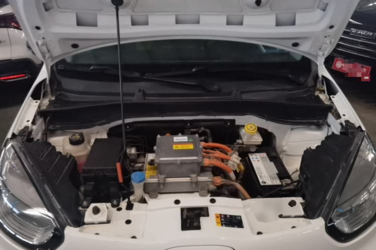 Used Roewe Clever 2021 302km All-Round Version Engine Bay