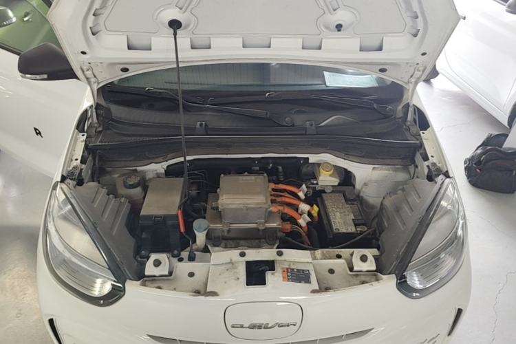 Used Roewe Clever 2021 302 km New Four-Seater Super-Efficient Version Engine Bay