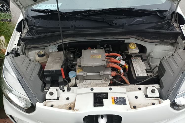 Used Roewe Clever 2021 302km All-Round Version Engine Bay