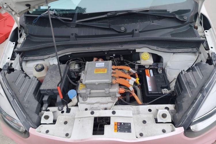 Used Roewe Clever 2021 302km All-Round Version Engine Bay