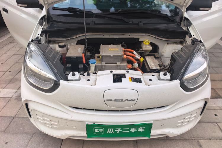 Used Roewe Clever 2021 302km All-Round Version Engine Bay