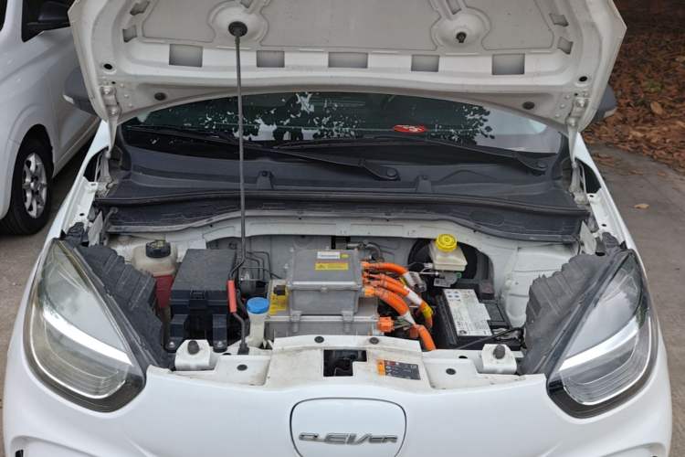 Used Roewe Clever 2021 302km Excellence Edition Engine Bay
