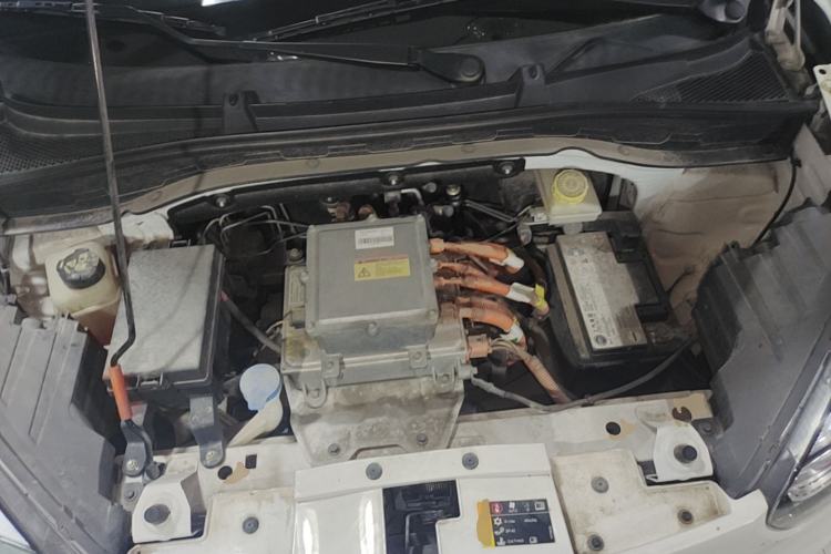 Used Roewe Clever 2021 302km All-Round Version Engine Bay