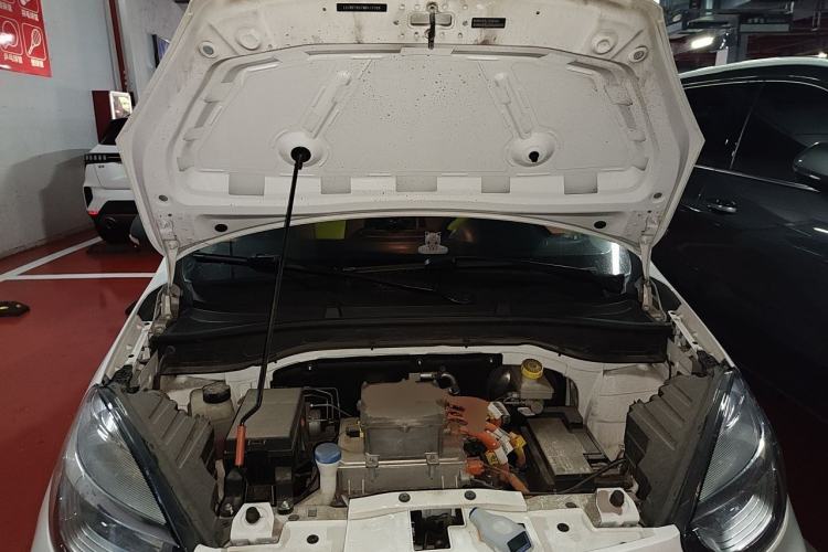 Used Roewe Clever 2021 302km Excellence Edition Engine Bay