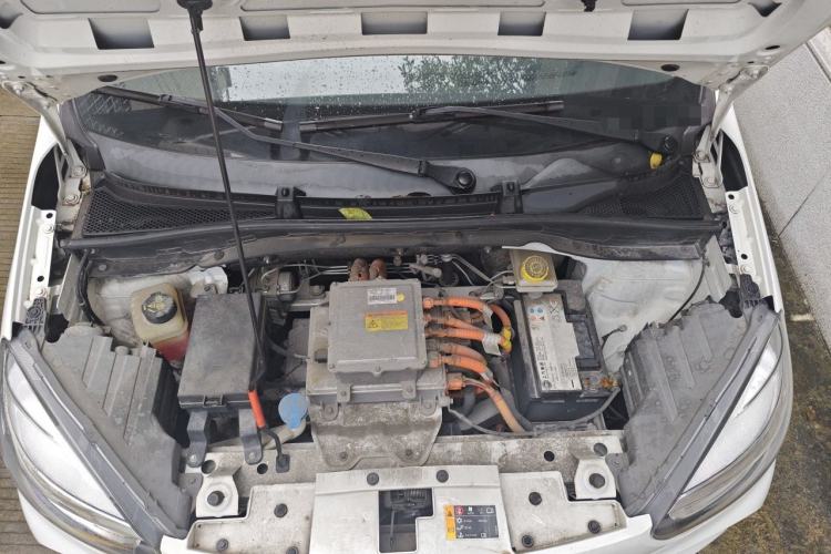 Used Roewe Clever 2021 302km All-Round Version Engine Bay