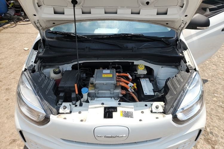 Used Roewe Clever 2021 302km All-Round Version Engine Bay