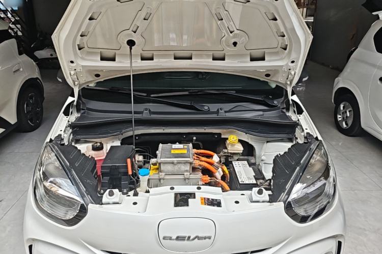 Used Roewe Clever 2021 302 km New Four-Seater Super-Efficient Version Engine Bay