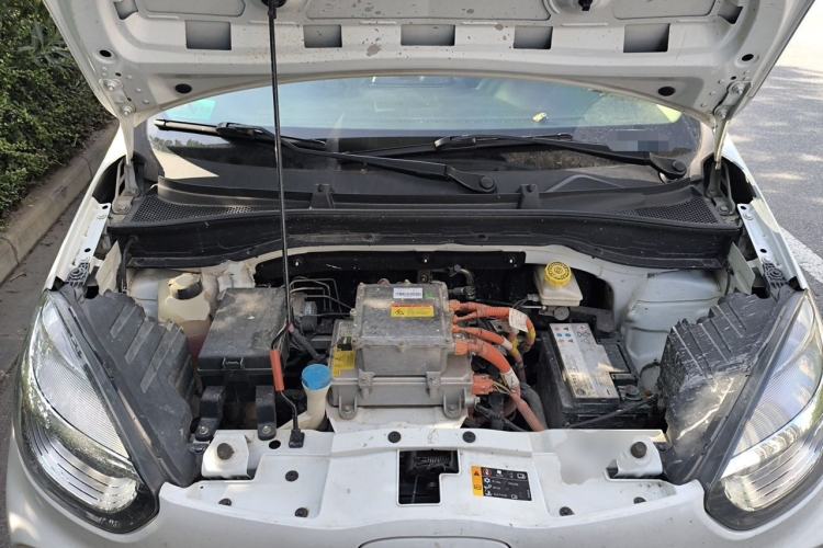 Used Roewe Clever 2021 302km All-Round Version Engine Bay