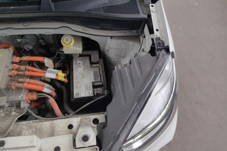 Used Roewe Clever 2021 302km Excellence Edition Engine Bay Left