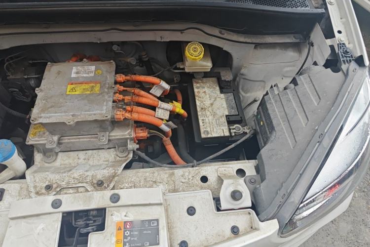 Used Roewe Clever 2021 302km Excellence Edition Engine Bay Left