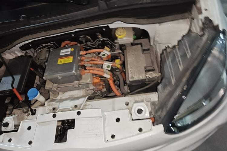 Used Roewe Clever 2021 302km Excellence Edition Engine Bay Left