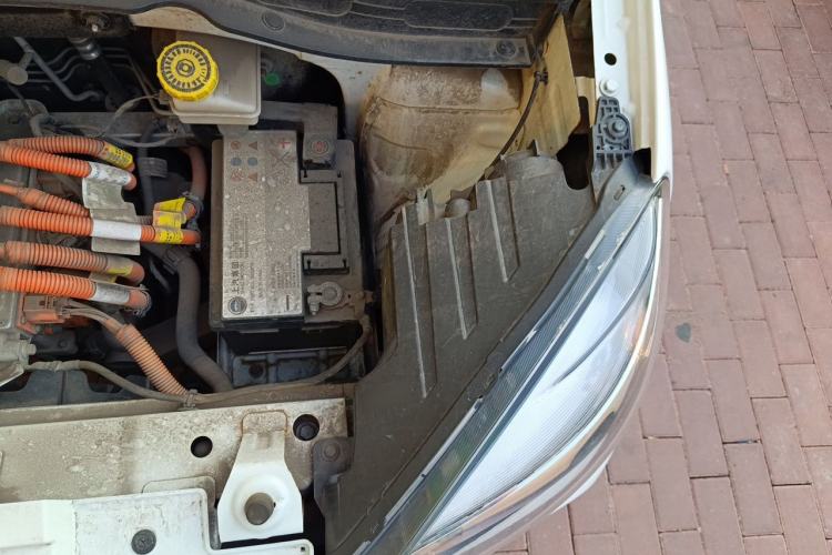 Used Roewe Clever 2021 302km Excellence Edition Engine Bay Left
