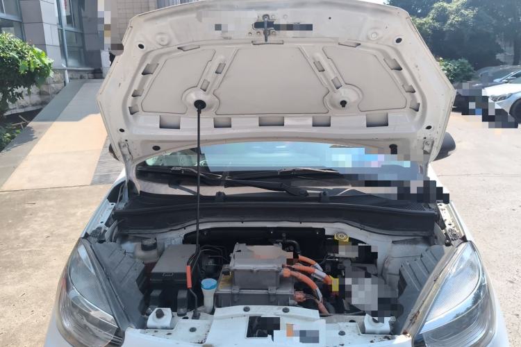 Used Roewe Clever 2021 302km All-Round Version Engine Bay