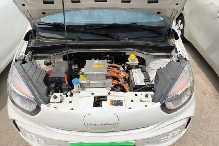 Used Roewe Clever 2021 302km All-Round Version Engine Bay