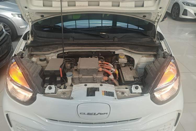 Used Roewe Clever 2021 302km All-Round Version Engine Bay