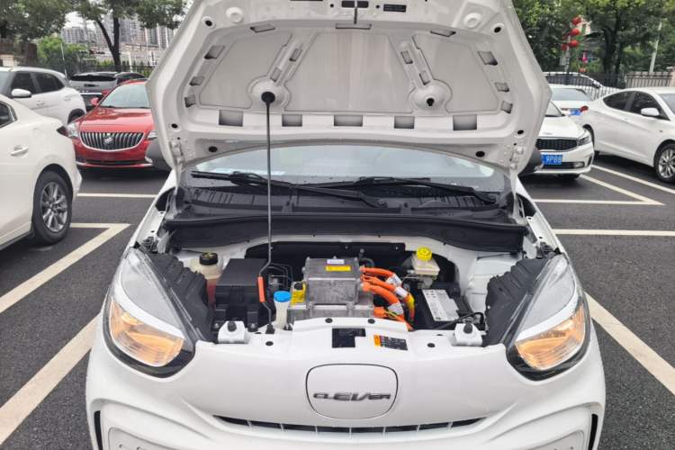 Used Roewe Clever 2021 302km All-Round Version Engine Bay