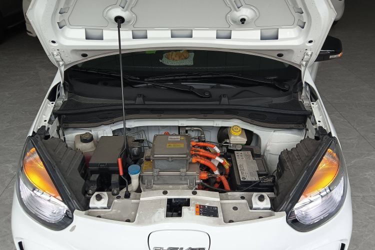 Used Roewe Clever 2021 302km Excellence Edition Engine Bay