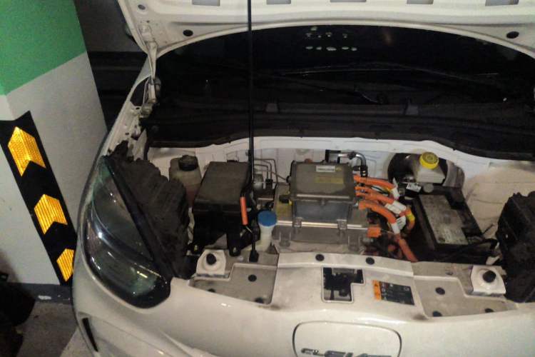 Used Roewe Clever 2021 302km Excellence Edition Engine Bay Right