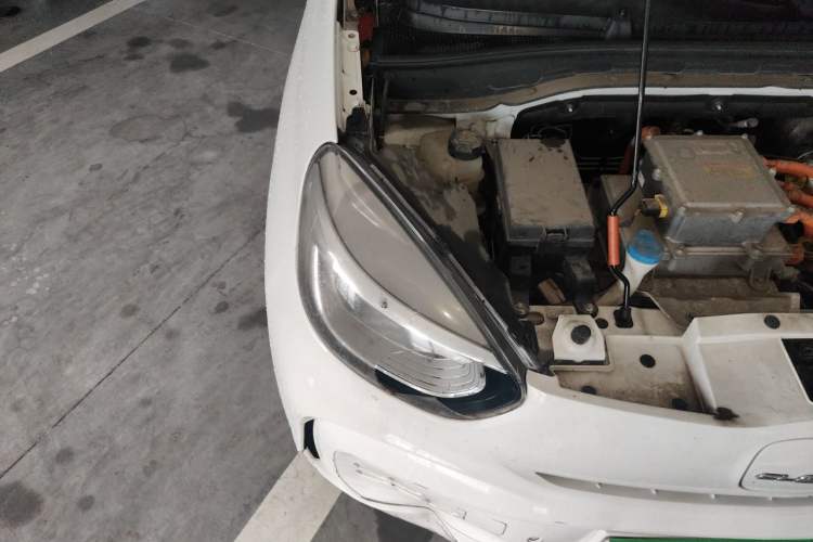 Used Roewe Clever 2021 302km All-Round Version Engine Bay Right