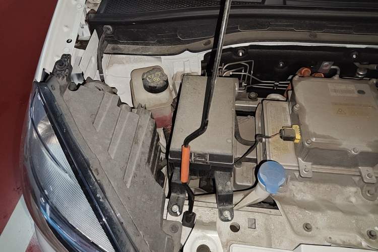 Used Roewe Clever 2021 302km Excellence Edition Engine Bay Right