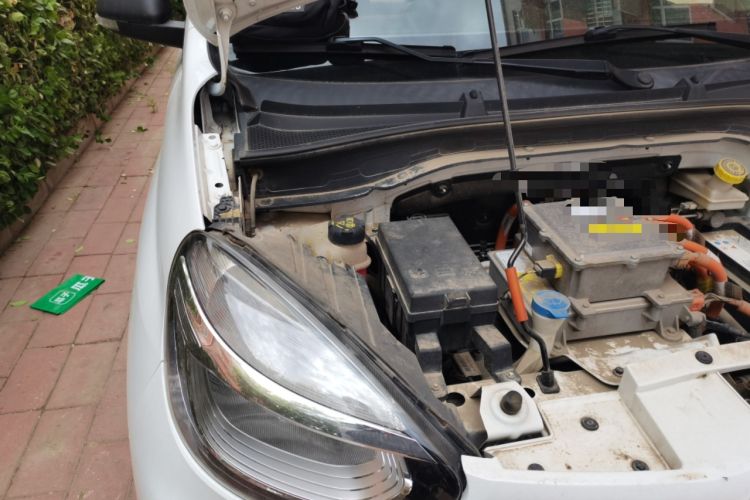 Used Roewe Clever 2021 302km All-Round Version Engine Bay Right