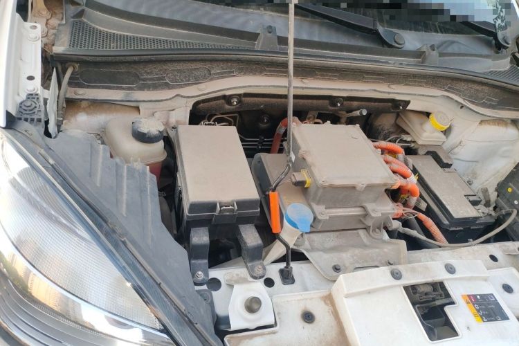 Used Roewe Clever 2021 302km All-Round Version Engine Bay Right