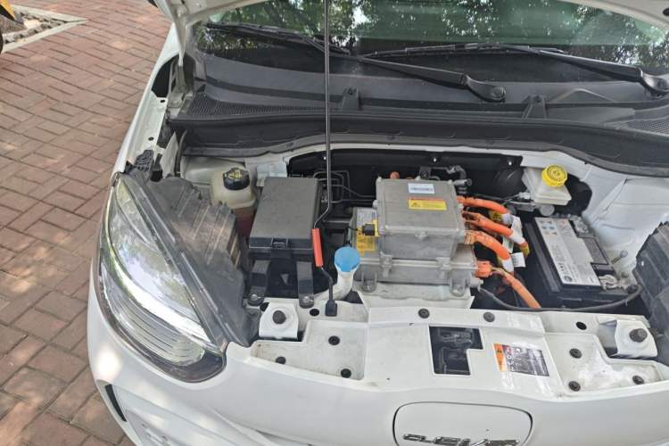 Used Roewe Clever 2021 302km Excellence Edition Engine Bay Right