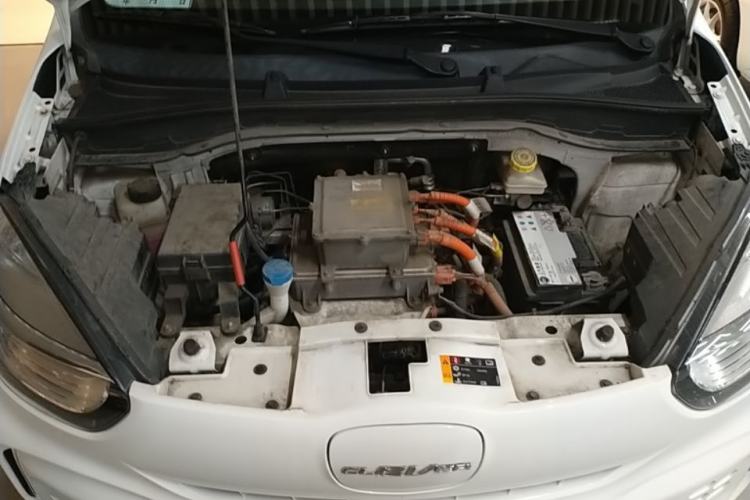 Used Roewe Clever 2021 302km All-Round Version Engine Bay