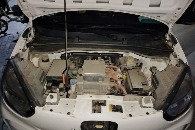 Used Roewe Clever 2021 302km All-Round Version Engine Bay