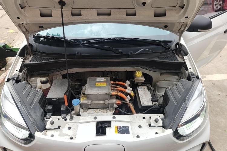 Used Roewe Clever 2021 302km Excellence Edition Engine Bay