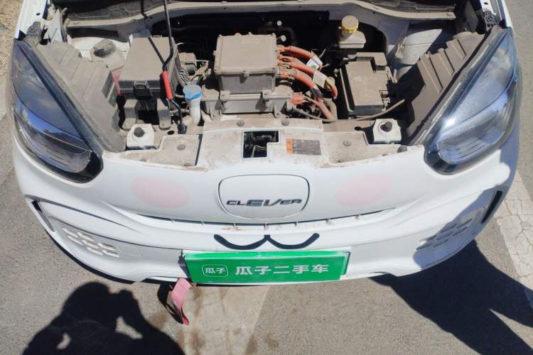 Used Roewe Clever 2021 302 km New Four-Seater Super-Efficient Version Engine Bay