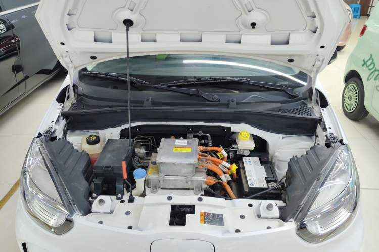 Used Roewe Clever 2021 302km All-Round Version Engine Bay