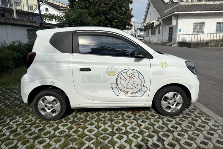 Used Roewe Clever 2021 302km All-Round Version Exterior 1