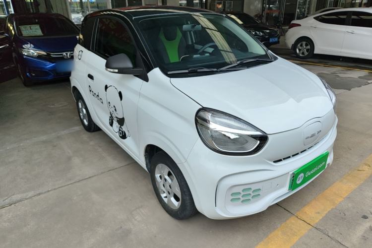 Used Roewe Clever 2021 302km All-Round Version Exterior 1