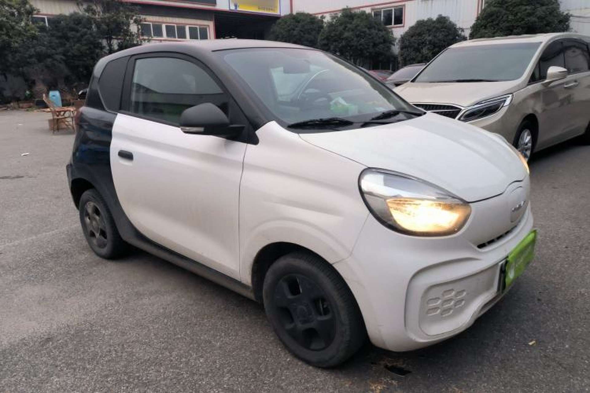 Used Roewe Clever 2021 302 km New Four-Seater Super-Efficient Version Exterior 1