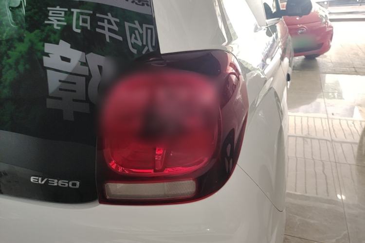 Used Roewe Clever 2021 302km All-Round Version Exterior 1