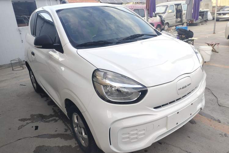 Used Roewe Clever 2021 302km All-Round Version Exterior 1