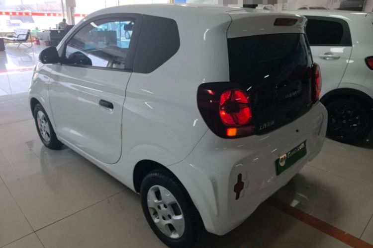 Used Roewe Clever 2021 302 km New Four-Seater Super-Efficient Version Exterior 2