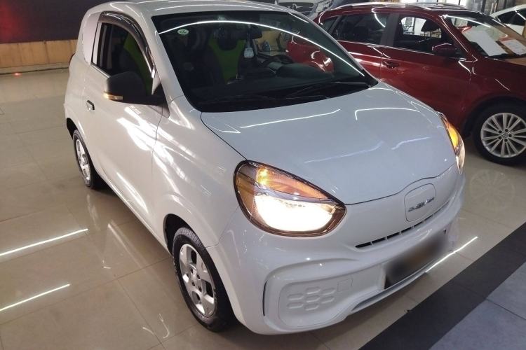Used Roewe Clever 2021 302 km New Four-Seater Super-Efficient Version Exterior 2
