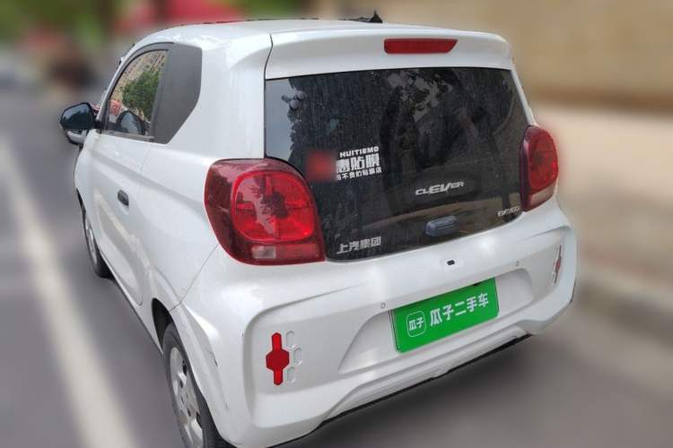 Used Roewe Clever 2021 302 km New Four-Seater Super-Efficient Version Exterior 2