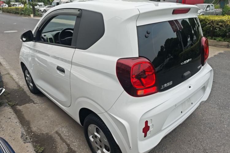 Used Roewe Clever 2021 302km All-Round Version Exterior 2
