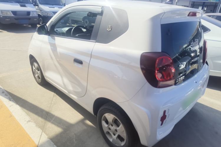 Used Roewe Clever 2021 302 km New Four-Seater Super-Efficient Version Exterior 2