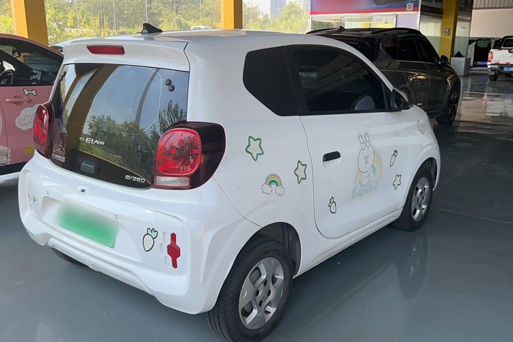 Used Roewe Clever 2021 302 km New Four-Seater Super-Efficient Version Exterior 3