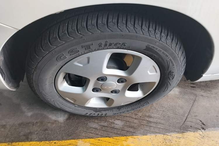 Used Roewe Clever 2021 302km Excellence Edition Exterior 4