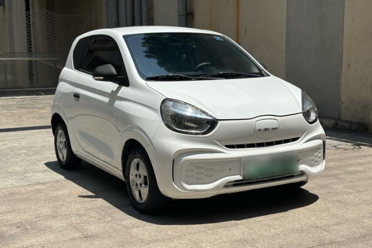 Used Roewe Clever 2021 302km All-Round Version Exterior 5