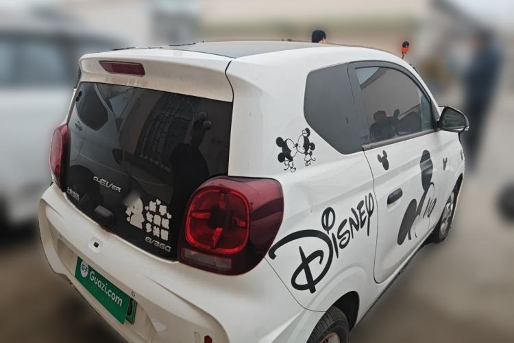 Used Roewe Clever 2021 302 km New Four-Seater Super-Efficient Version Exterior 5