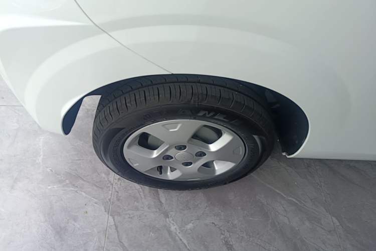 Used Roewe Clever 2021 302km Excellence Edition Exterior 5
