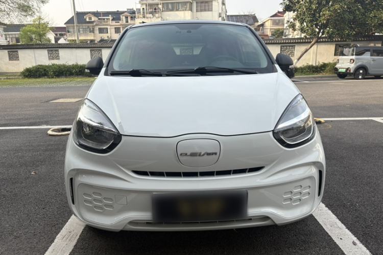 Used Roewe Clever 2021 302 km New Four-Seater Super-Efficient Version Exterior 6