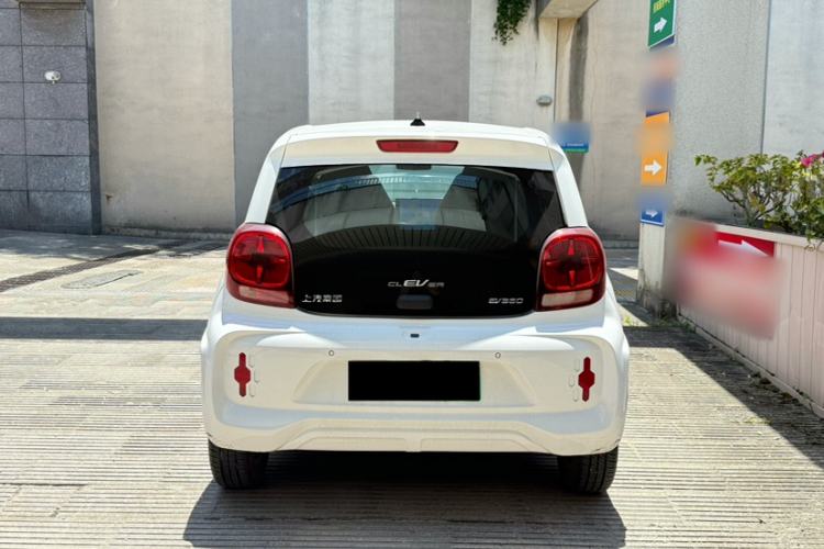 Used Roewe Clever 2021 302km All-Round Version Exterior 6